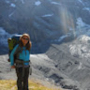 Meet your Posher, Joy